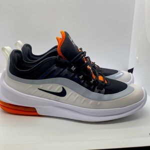 Nike Air Max Axis